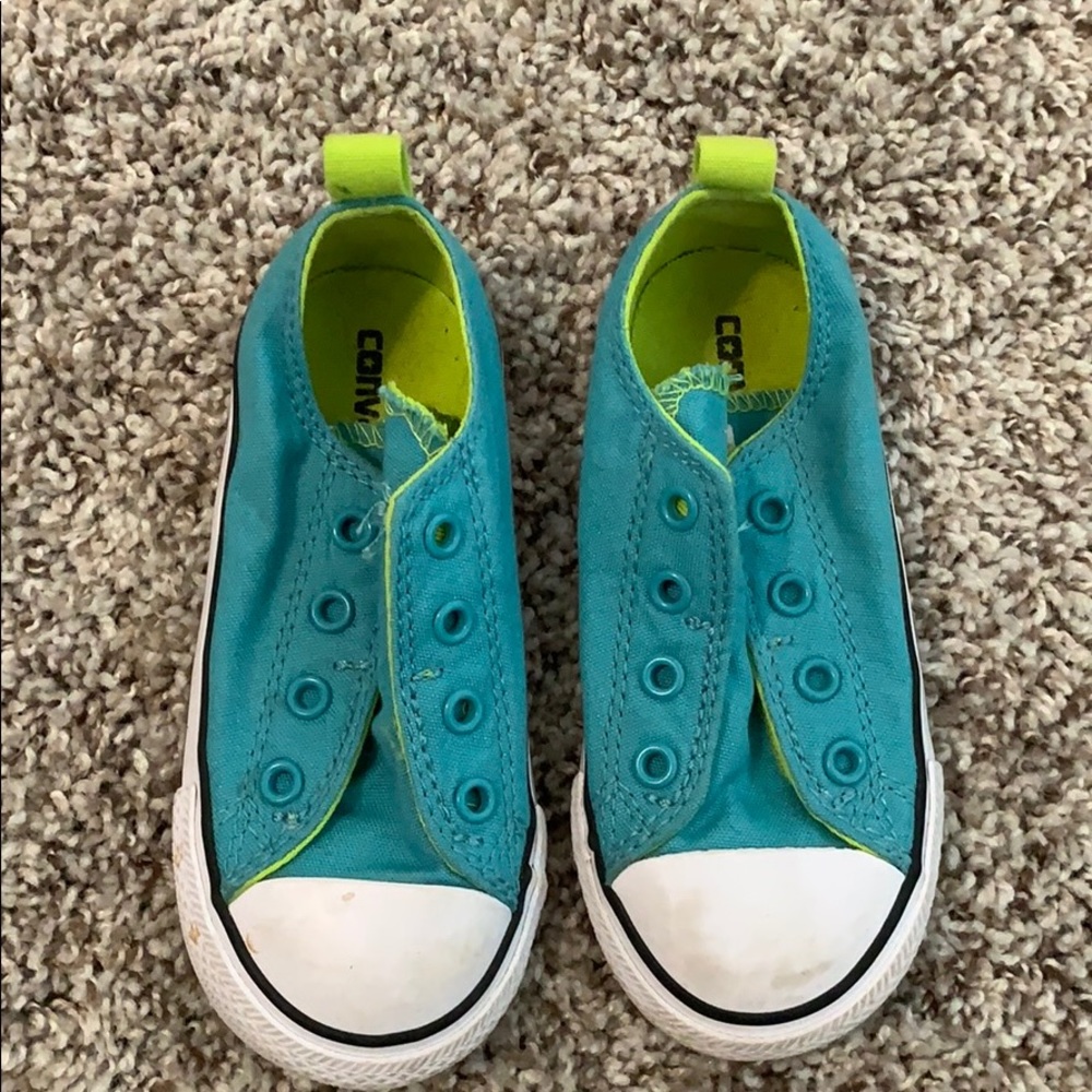 No time to tie converse